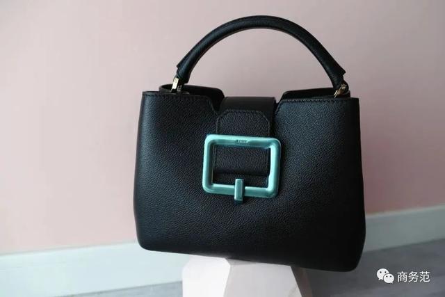 给新生宝宝买什么礼物好(新生宝宝礼物清单)(51)