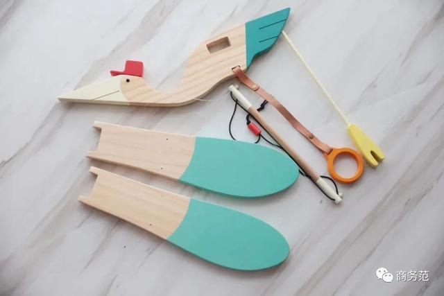 给新生宝宝买什么礼物好(新生宝宝礼物清单)(82)