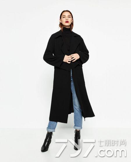 风衣好的品牌排行榜（著名风衣品牌排行）(19)