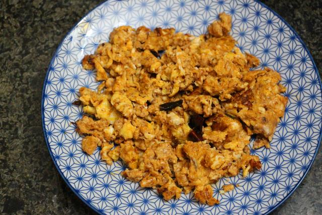 鸡蛋蒸虾酱最简单的吃法(不仅可以炒鸡蛋)(9)