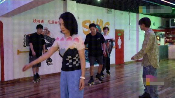 邓超春晚舞台节目好运全都来(邓超首登春晚这个江西)(6)