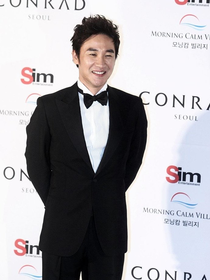 严泰雄原本事业爱情两开花