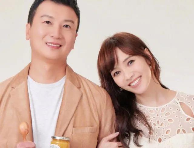 侯佩岑现实生活（侯佩岑婚后生活曝光）(1)