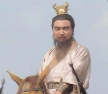 ​夺取益州的刘备，在对待刘璋时是如何反客为主的？