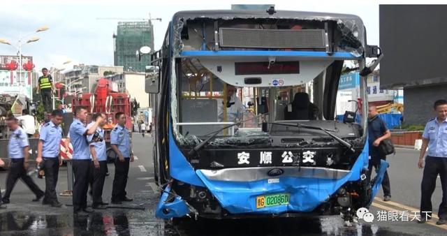 公交车坠入水沟(公交车坠入水库事件后续)(7)