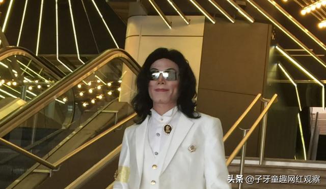 国外最像迈克尔杰克逊的模仿者（模仿迈克尔杰克逊爆火）(8)
