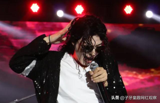 国外最像迈克尔杰克逊的模仿者（模仿迈克尔杰克逊爆火）(9)