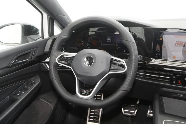 大众高尔夫1.4t蓝驱测评(5.5L油耗德系高级家轿)(6)