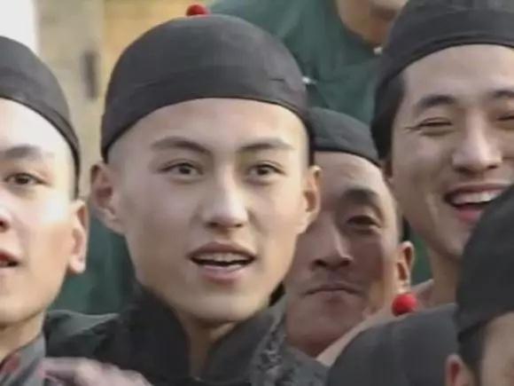 江珊跟靳东合照（与离过婚的江珊同居5年后）(3)