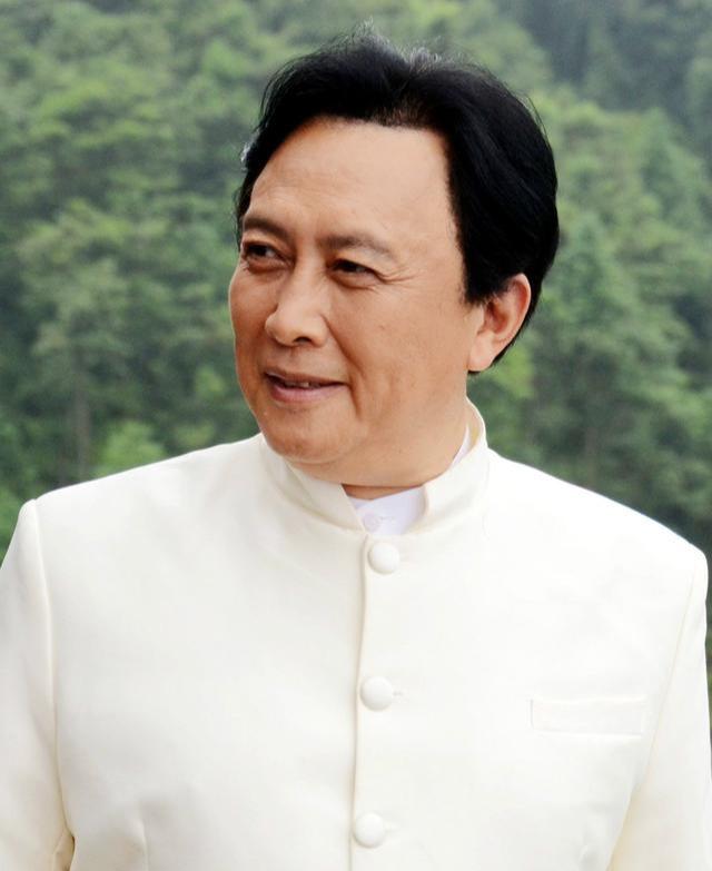 唐国强和李幼斌的电视剧(42集反腐大剧脊梁将袭)(6)