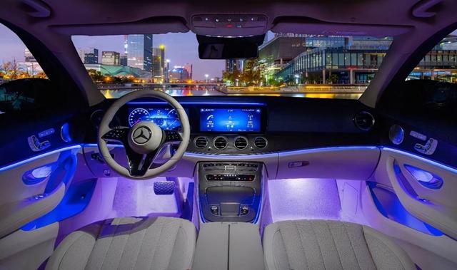 口碑最好经济实惠省油耐用的车（适合家庭代步的4款车）(2)