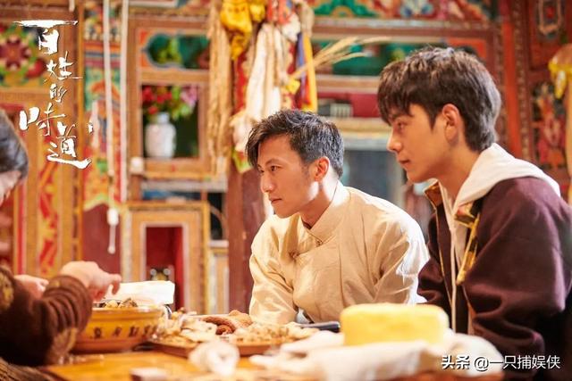 谢霆锋顶包事件哪年（谢霆锋撞车顶包被监禁）(3)