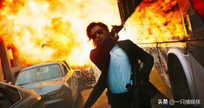 ​谢霆锋顶包事件哪年（谢霆锋撞车顶包被监禁）