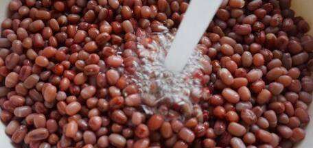 秘制红豆如何制作,红豆糕的制作方法图7