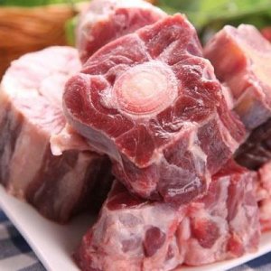 ​牛尾有哪些做法教程（牛尾怎么烹饪才美味）