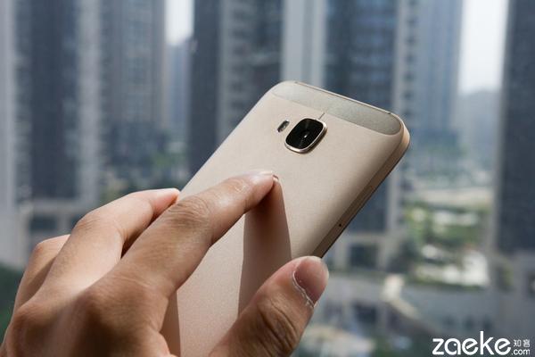 华为 麦芒4怎么样(无畏无所畏惧华为麦芒4全网通上手体验)(28)