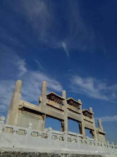 索额图和明珠与康熙关系（天下长河中的伊桑阿）(7)