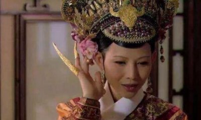 ​盘古后宫妃子为什么要戴指甲套 权利的标记_位置高护甲长