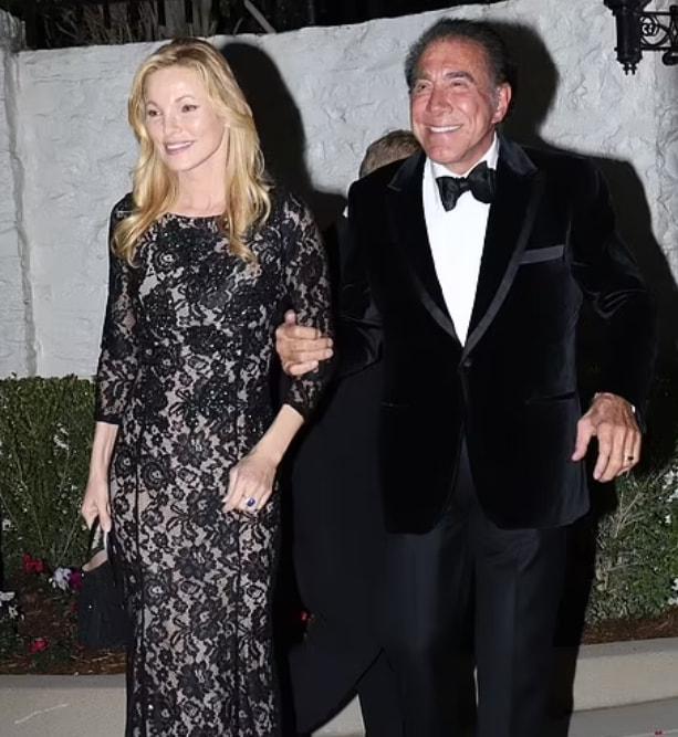 希尔顿家族两位名媛（名媛帕里斯希尔顿大婚）(14)