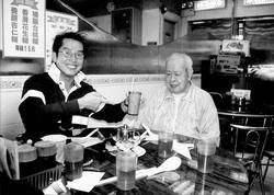 谭咏麟背景故事(谭咏麟之父谭江柏)(9)