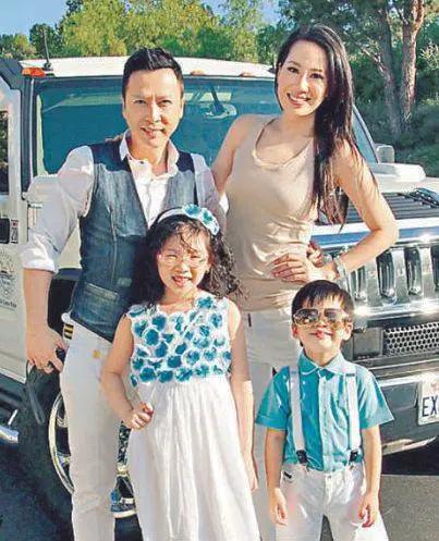 甄子丹曾为她抛妻弃子万绮雯(甄子丹给前妻抚养费)(23)