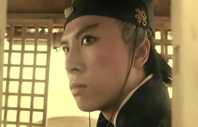 甄子丹曾为她抛妻弃子万绮雯(甄子丹给前妻抚养费)(10)