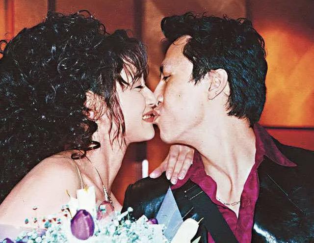 甄子丹曾为她抛妻弃子万绮雯(甄子丹给前妻抚养费)(20)