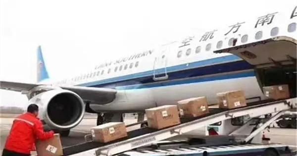 飞机托运行李规定液体 坐飞机托运的行李中液体最多可以带多少毫升