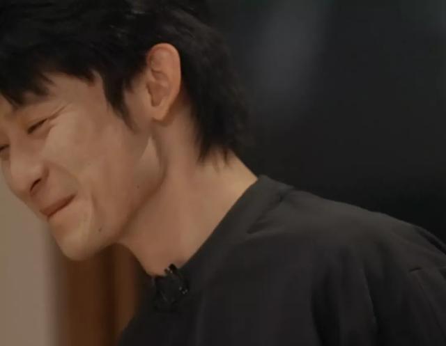 谢娜何炅张杰同台(何炅谢娜合体笑到皱纹满脸)(20)