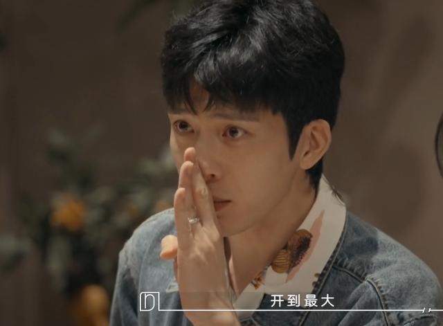 谢娜何炅张杰同台(何炅谢娜合体笑到皱纹满脸)(5)