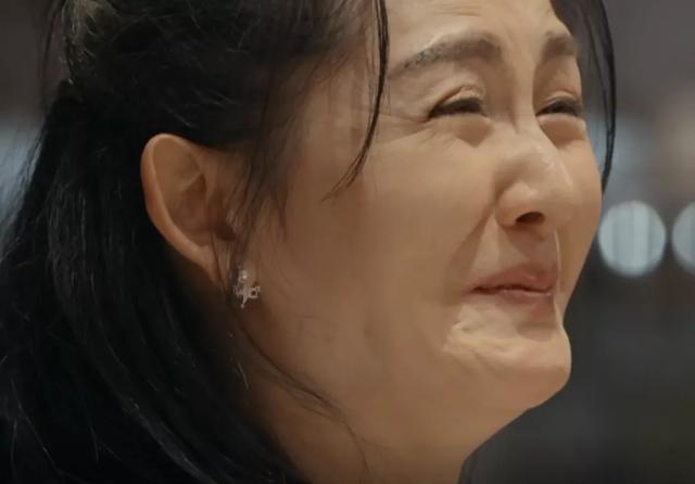 谢娜何炅张杰同台(何炅谢娜合体笑到皱纹满脸)(9)