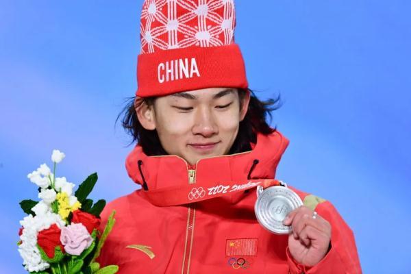 苏翊鸣冲击个人首金具体赛况如何(第六金太帅了苏翊鸣)(9)