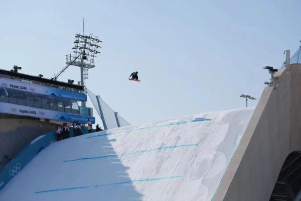 苏翊鸣冲击个人首金具体赛况如何(第六金太帅了苏翊鸣)(1)