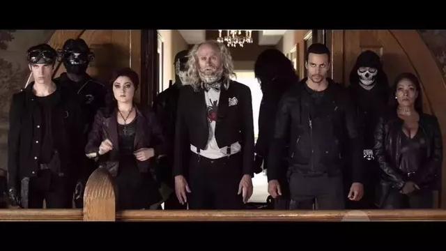 十部必看僵尸神剧(有风格不装逼的僵尸剧)(6)