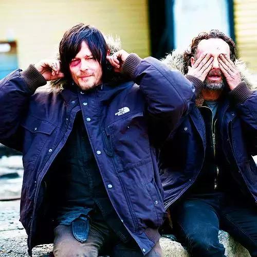 十部必看僵尸神剧(有风格不装逼的僵尸剧)(18)