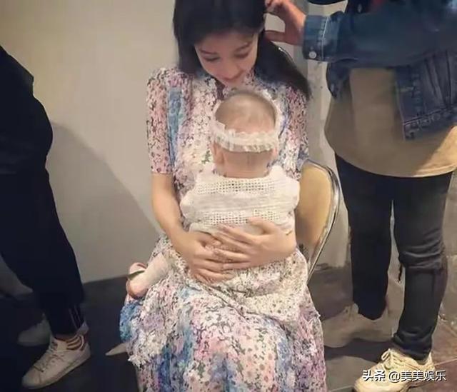 董子健孙怡不同影视剧同一个妈(刚出道就搭上董子健)(6)