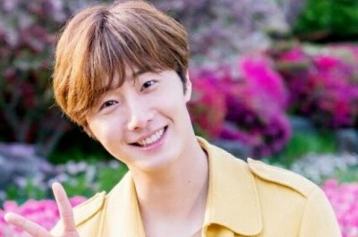 ​丁一宇被传患脑瘤自杀 还和李敏镐遇车祸真的吗