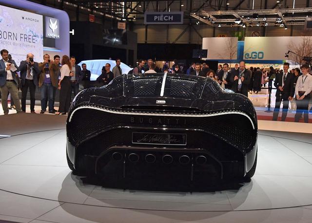 布加迪veyron车型(售价1100万欧的布加迪)(5)