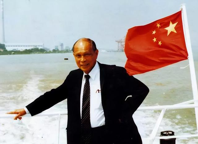 为何香港霍家比李嘉诚地位还高(同样是香港豪门)(2)