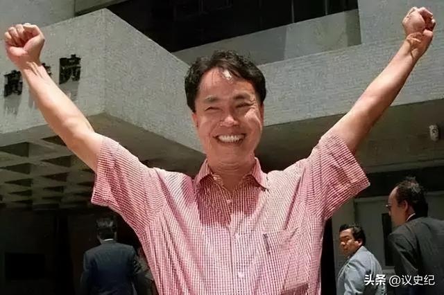 为何香港霍家比李嘉诚地位还高(同样是香港豪门)(12)