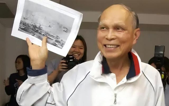 为何香港霍家比李嘉诚地位还高(同样是香港豪门)(14)