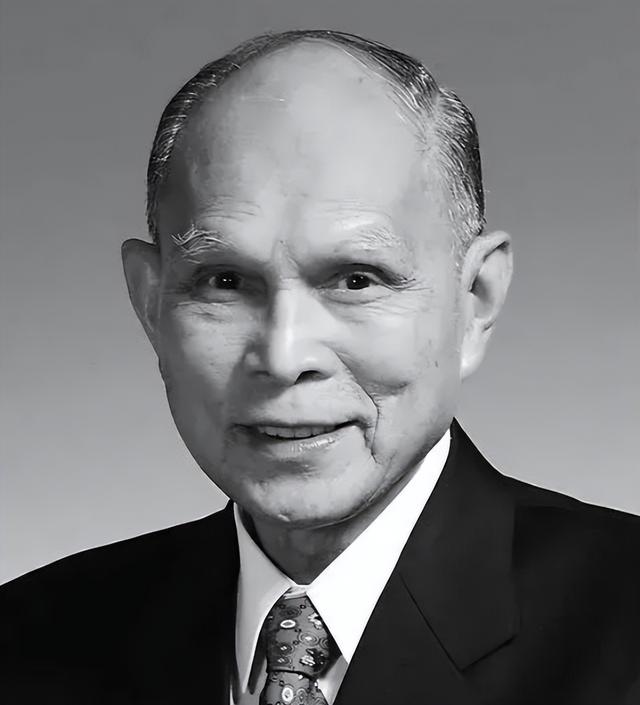 为何香港霍家比李嘉诚地位还高(同样是香港豪门)(15)