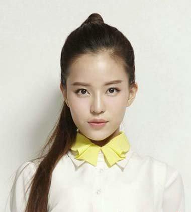 怎么梳一个简单又好看的发型(9款步骤很简单的梳发发型)(3)