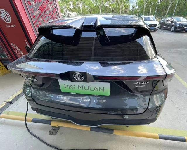 新款名爵新车(名爵高颜值新车)(4)