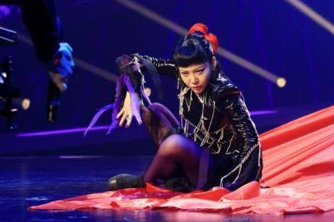 吴莫愁13年收入(从1.3亿广告费到街边商演)(5)