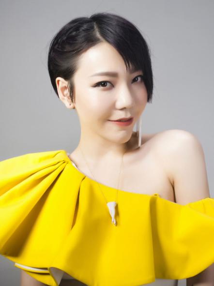 吴莫愁13年收入(从1.3亿广告费到街边商演)(15)