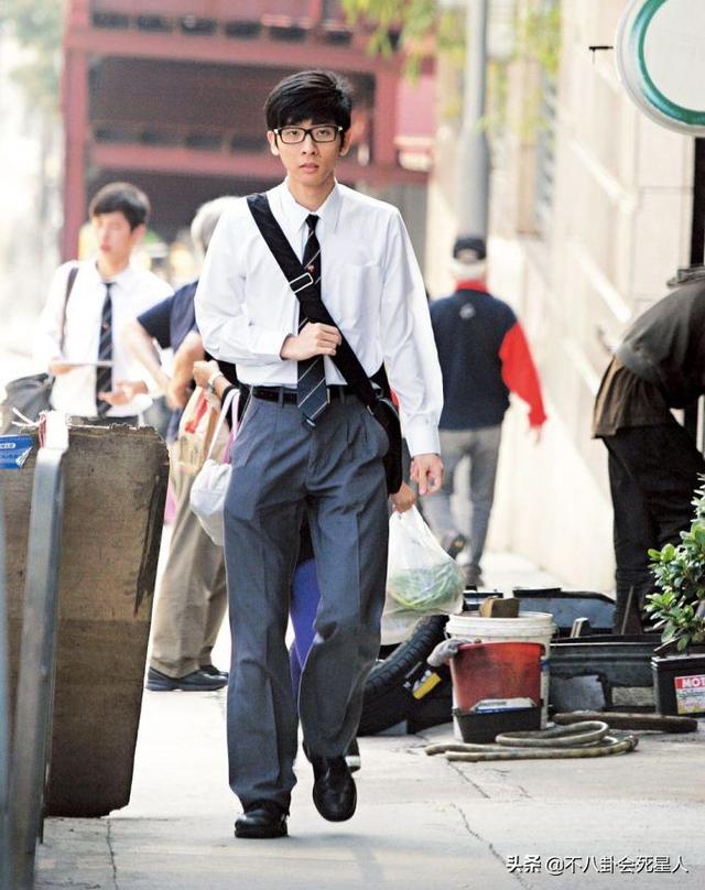 甄子丹和大儿子关系怎么样（甄子丹13岁小儿子身高近1米8）(10)