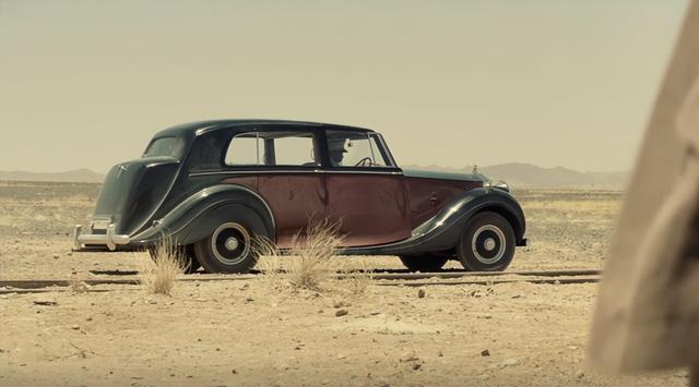 劳斯莱斯银魅跑车(全球最贵的车系列之一)(8)