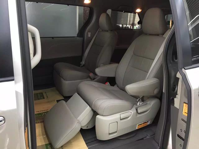 丰田塞纳商务车七座(丰田塞纳MPV商务车)(7)