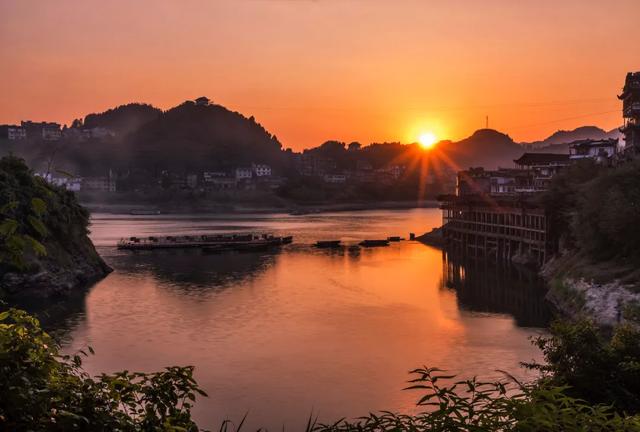 芙蓉镇有哪些好玩的景点介绍(一个有仙气的地方)(25)